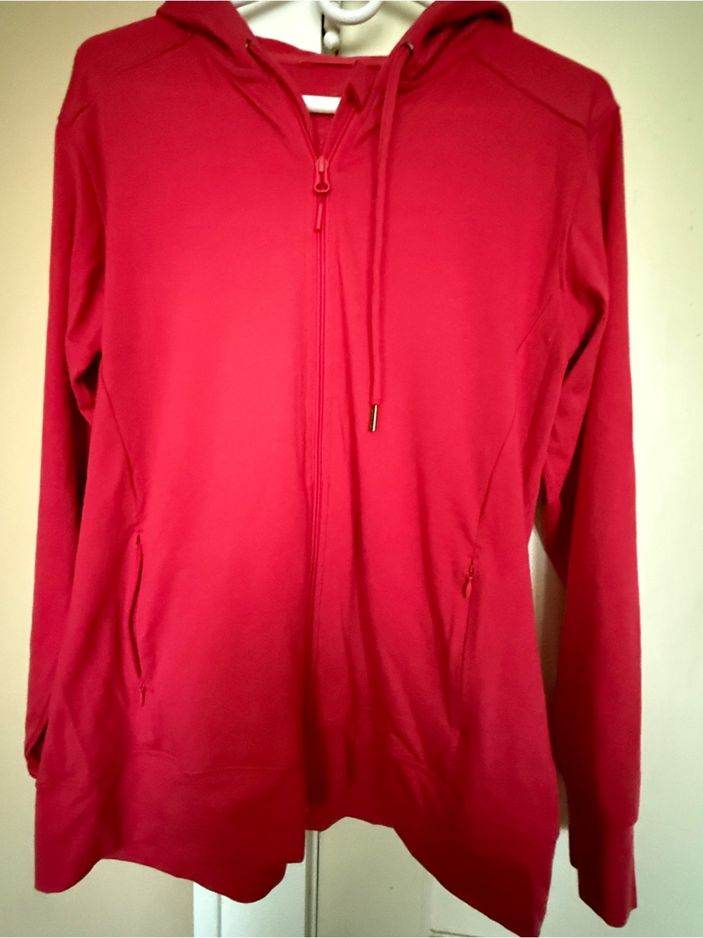 Woolx Ryann hoodie, Viva magenta, excellent condition.